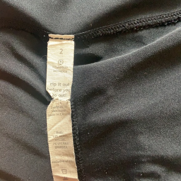 Lululemon black and purple shorts - size 2 - Picture 6 of 6
